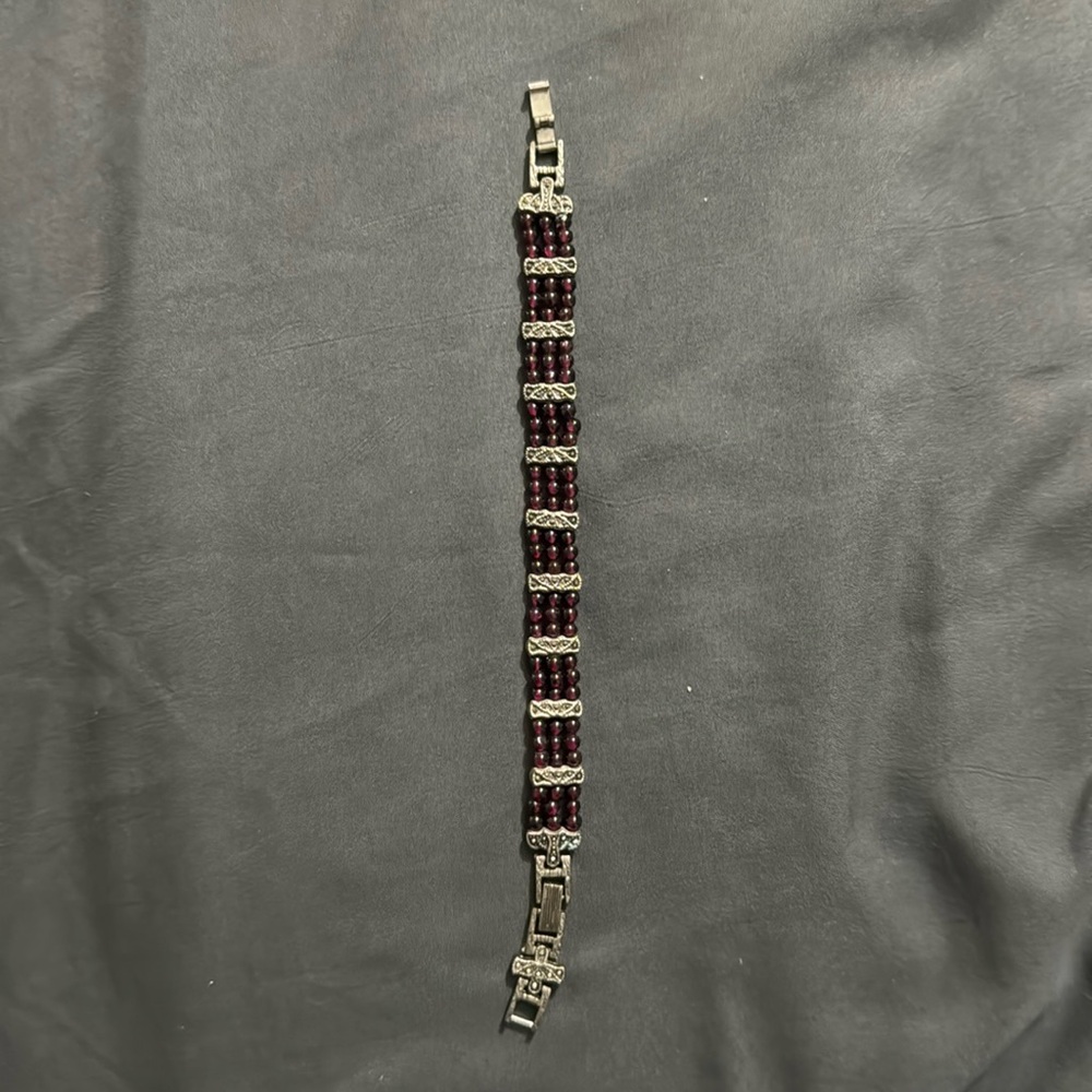 Vintage Scarlet Red Unique Beads Elegant Bracelet 7 inch - CB21